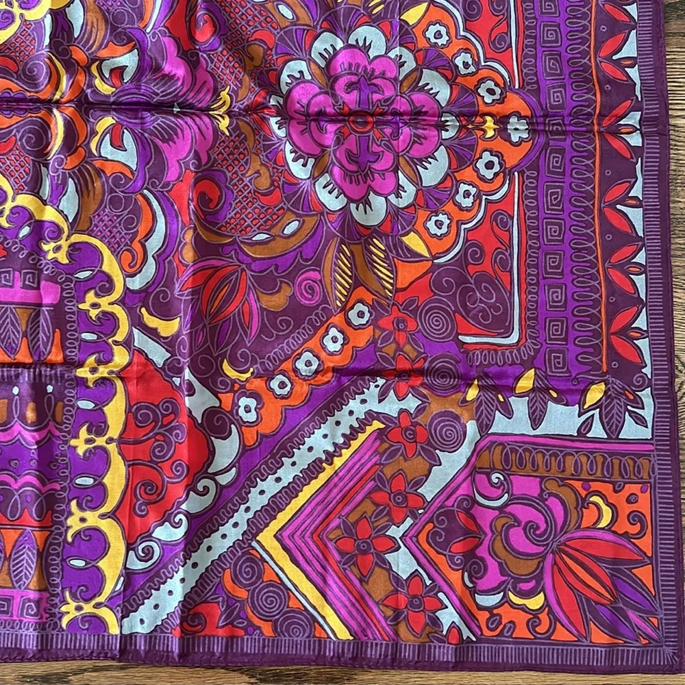 Honey Purple Printed 100% Silk Scarf Foulard Made in Japan